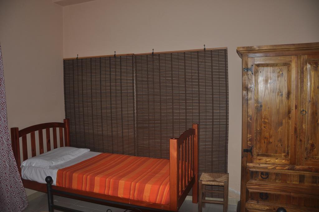 Etna Torre Del Grifo Mascalucia Room photo